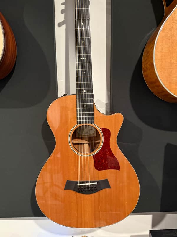 Taylor 552ce 12-Fret 12 String Cedar Mahogany 2016 - Natural image 1