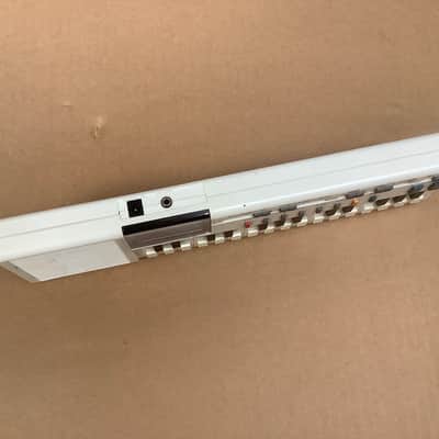 Casio VL-1 VL-Tone 29-Key Synthesizer Keyboard 1979 - 1984 - White image 3