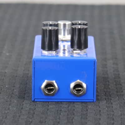 J. Rockett Immortal Echo Blue / White image 5