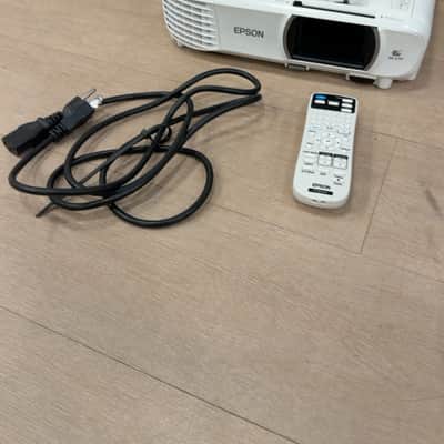 Epson Home Cinema 1080 3LCD 1080p Projector w/ Remote & Power Cable image 4