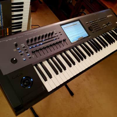 MUST SEE!!! KORG KRONOS X 61 FULLY INSPECTED/SERVICED AND IN AMAZING CONDITION! image 10