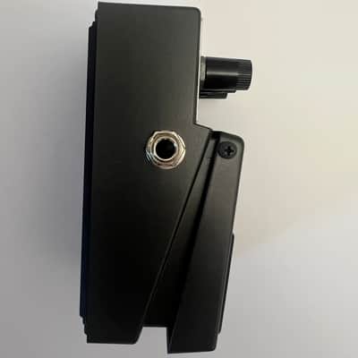 Boss MT-2 Metal Zone (Silver Label) 1991 - Present Black image 4