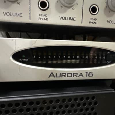 Lynx Aurora 16 with USB Card image 2