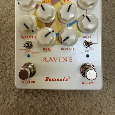 Vesta Kozoh Digital Delay DIG 410 | Reverb
