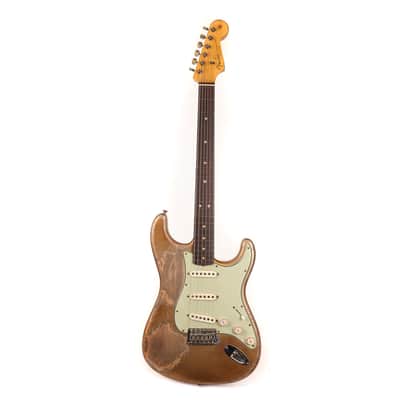 Fender Custom Shop 1963 Stratocaster Ultimate Relic Faded Shoreline Gold over Silver Masterbuilt Andy Hicks image 2