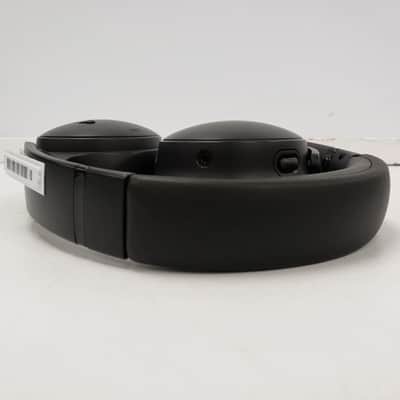 Bose Quiet Comfort QC45 image 5