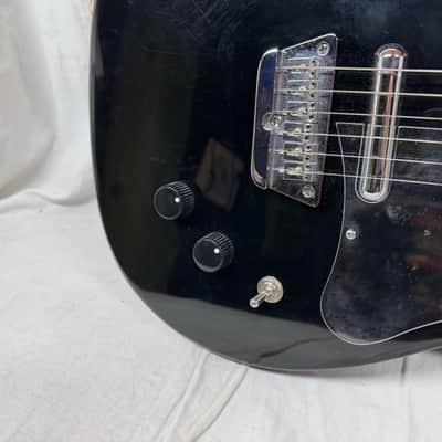 Danelectro '56 U2 Pro Guitar with Gig Bag Reissue - Black image 4