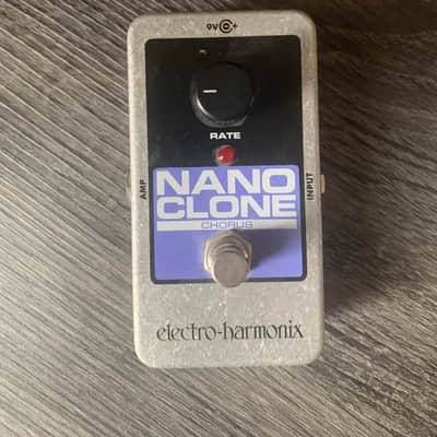 Electro-Harmonix Nano Clone Analog Chorus 2006 - Present Purple / Black image 1