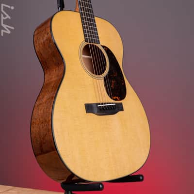 Martin 000-18 Standard Series image 3