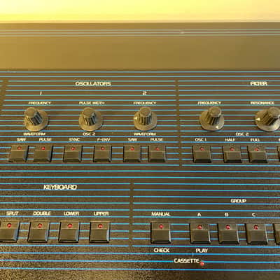 Oberheim OB-Xa - 8-Voice (1980 - Serial # 810103 !) - Excellent image 10
