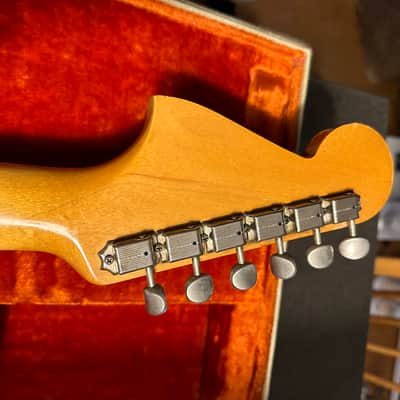 Fender Jaguar 1963 - Sunburst image 4