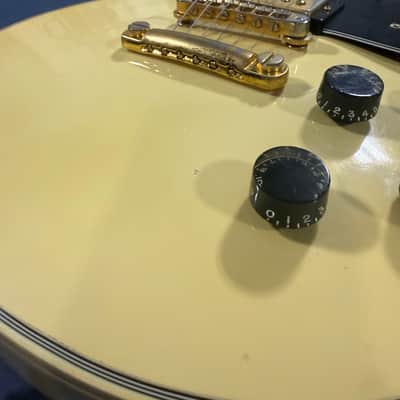 Gibson Les Paul Custom 1970 - 1985 - Alpine White image 11
