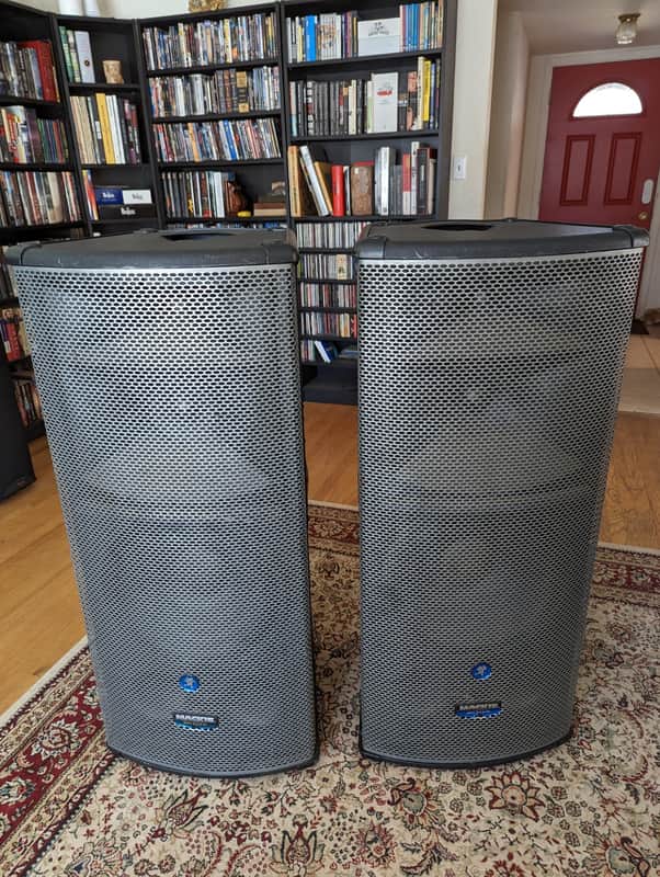 Mackie SA1530Z 3-Way Active Loudspeaker System image 1