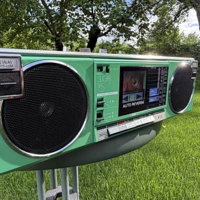 TOSHIBA RT-SF5 Rare Green Vintage Japan Boombox Getto Blaster Warranty image 11