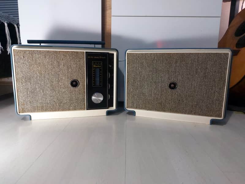 Mayfair 8 Track Stereophonic Player With AM/FM Radio Japan image 1