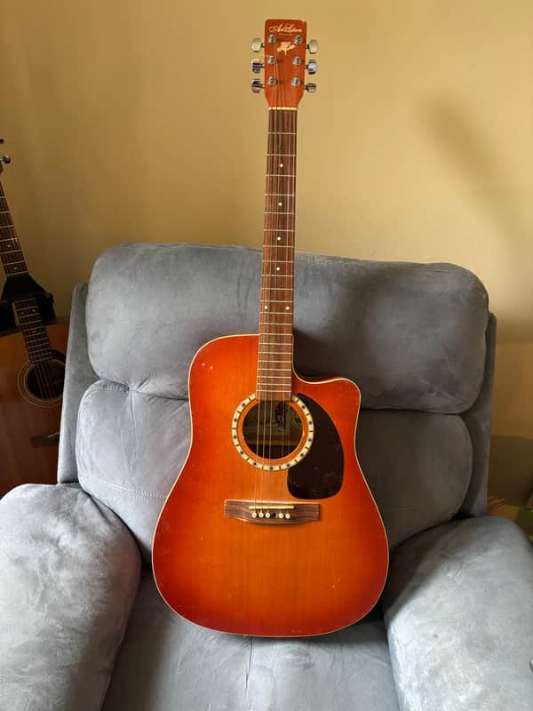 Art & Lutherie Cedar CW Cedar CW 2006 - Cherry image 1