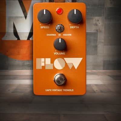 Universal Audio FLOW Vintage Tremolo Pedal image 1