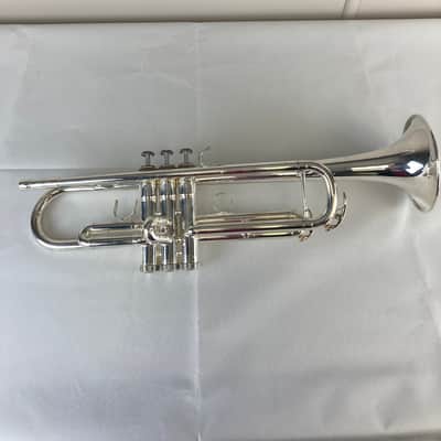 Blessing BTR-1460 Bb Trumpet – Silver-Plated – Intermediate Model – Excellent Condition – w/ Case SM#3632 image 3