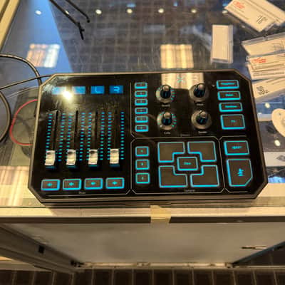 TC Helicon Go XLR image 2
