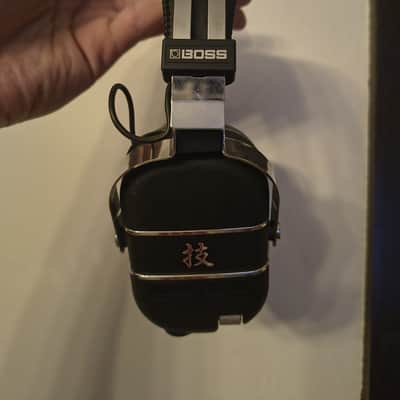 Boss WAZA-AIR Wireless Guitar Headphone Amp - Black image 2