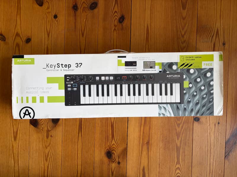 Arturia KeyStep 37 MIDI Controller
