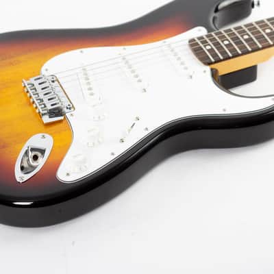 Fender Standard Stratocaster 2025 3-Color Sunburst image 17