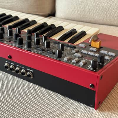 Nord Lead A1 49-Key 26-voice Polyphonic Synthesizer 2014 - 2022 - Red