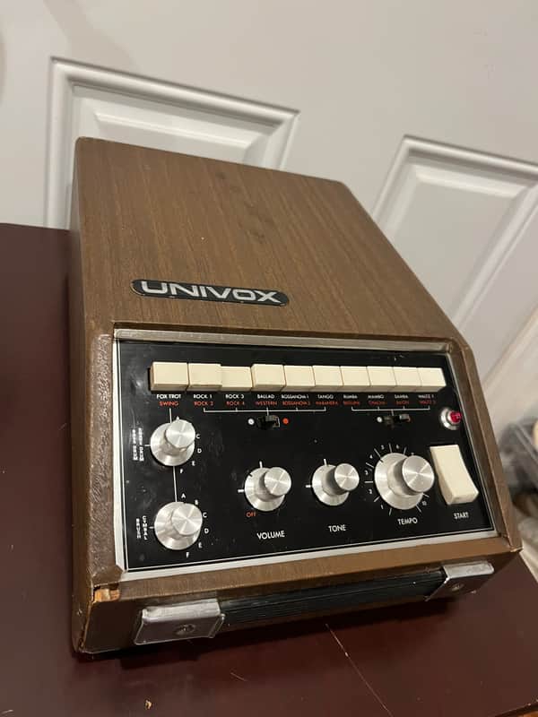 Univox SR-55 Analog Drum Machine 60s/70s - FULLY TESTED image 1