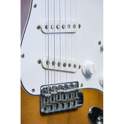 1983 Squier 62 Vintage Stratocaster (Export) Vintage Series sunburst image 10