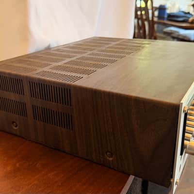 Marantz Model 2275 75-Watt Stereo Solid-State Receiver 1974 - 1977 - Silver with Wood Case image 3