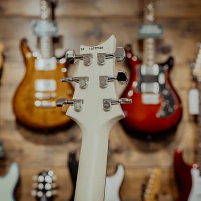 PRS S2 Standard 22 Satin Electric Guitar, Antique White w/Gigbag image 5