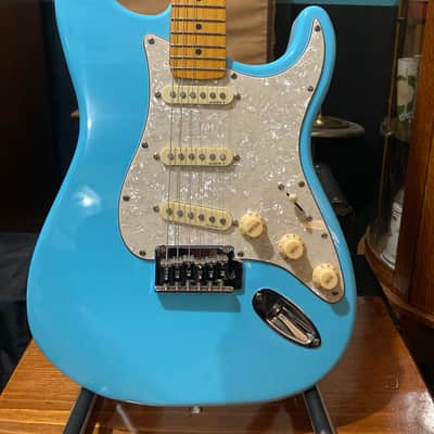 Bill Lawrence Stratocaster Made in the 80's by Morris