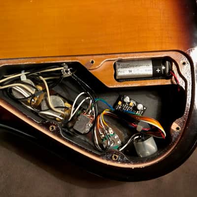 Sadowsky Ultra-Vintage J-Bass 2012 - sunburst image 12