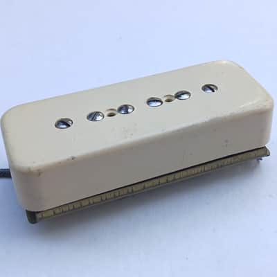 1968-72 Gibson P-90 Soapbar Guitar Pickup Clear Bobbin & Cream Cover 8.3k Ohms image 2
