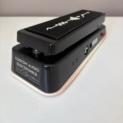 Dunlop MC404 CAE Custom Audio Electronics Wah 2010 - Present - Black image 2