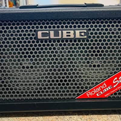 Roland Cube Street CUBE-STA Portable Battery Powered Guitar Vocal Amplifier image 2
