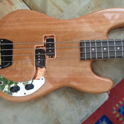 P/J-bass/Musicman custom image 1