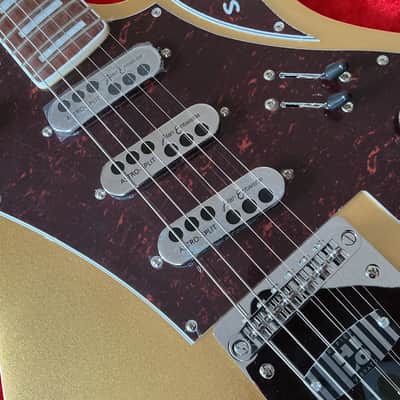 Rapier Saffire Ultra Electric Guitar in Shoreline Gold image 9