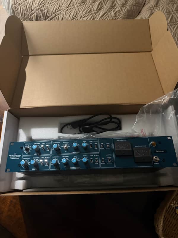 Behringer 369 2 channel Compressor/Limiter 2024 - Blue image 1
