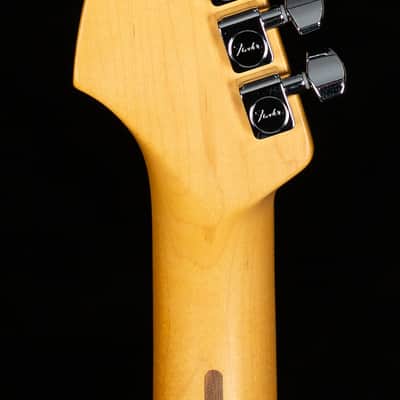 Fender American Professional II Stratocaster 3-Color Sunburst Maple Fingerboard (951) image 6