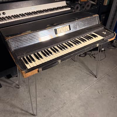 RMI Electra-Piano & Harpsichord 300B Vintage Electric Piano – Project / Restoration image 3