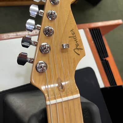 Fender American Ultra Stratocaster with Roasted Maple Fretboard - Black - With OHSC Hard Case image 8