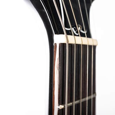 Gibson 80s Flying V, Ebony | Demo image 7