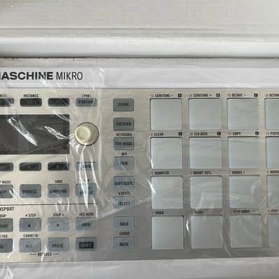Native Instruments Maschine Mikro MKII 2010s - White Native Instruments Maschine Mikro Sampler & Sequencer (Open Box) image 7
