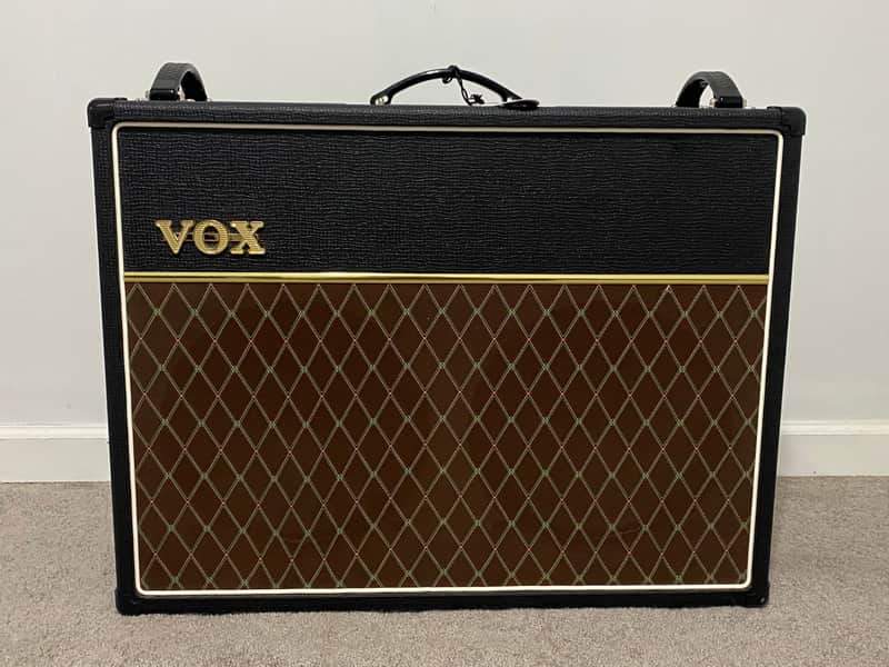 Vox AC15C2 Custom 2-Channel 15-Watt 2x12" Guitar Combo 2011 - 2019 - Black image 1