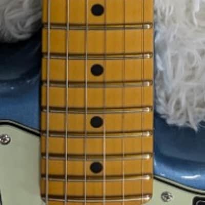 Fender American Professional Classic Stratocaster, Faded Lake Placid Blue w/Bag image 7