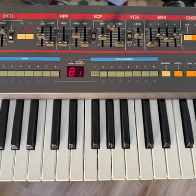 Roland Juno-106 Serviced image 17