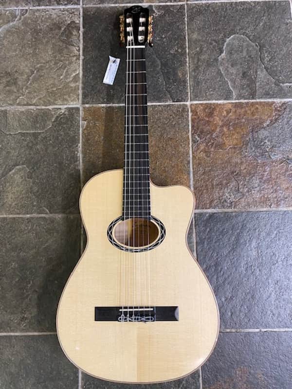 Eastman Cabaret JB Bild 1