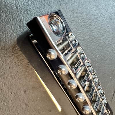 Carlino Rock Bottom bridge/sustain block system with tailpiece 2025 - Chrome image 9