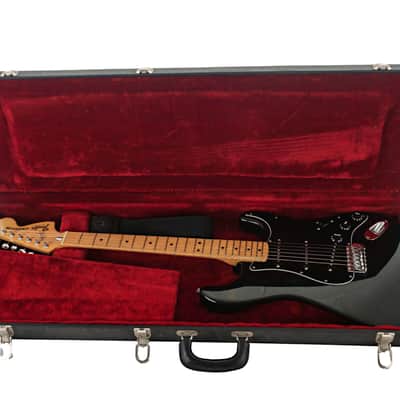1982 Fender Stratocaster Guitar #E200287 image 4